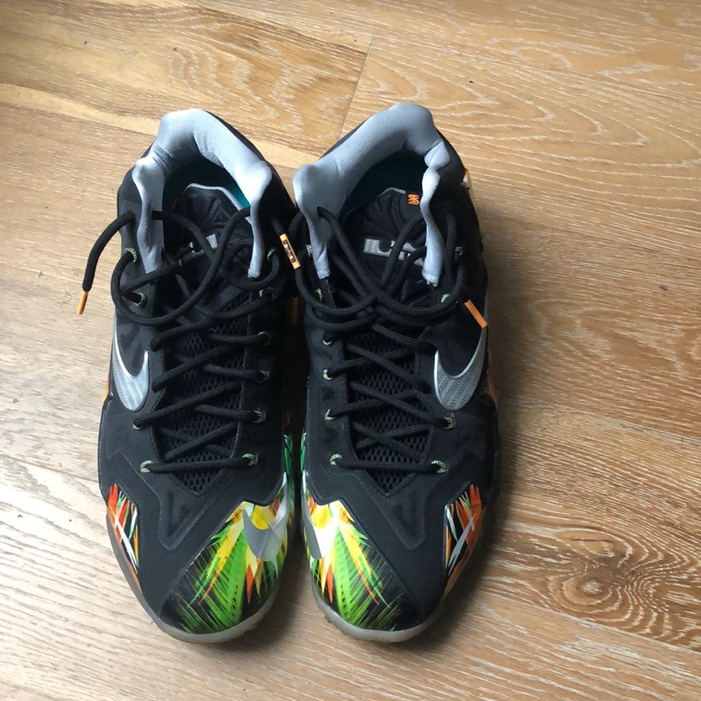 Nike LeBron 11s Everglades Size 11.5